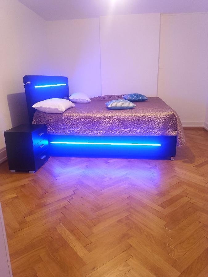 Charming Flat Center And Near The Lake Geneva Bagian luar foto